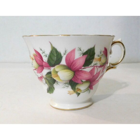 Vintage Royal Vale Bone China Tea Cup Saucer Set 7627 Pink Bell Flower Gold Trim - Picture 6 of 14